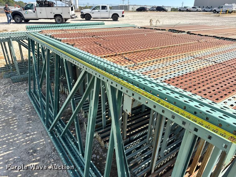 image for item DW6571 Pallet racking