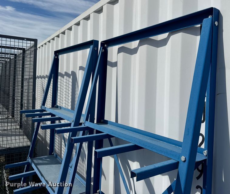 image for item DW6572 Shelving and lockers