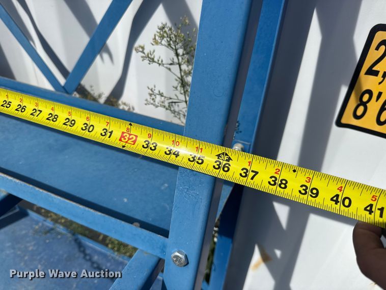 image for item DW6572 Shelving and lockers