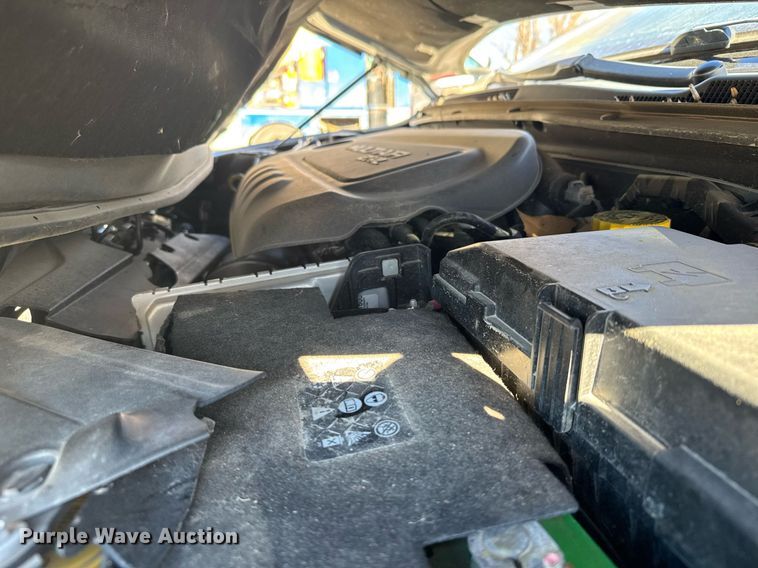 image for item DX3894 2016 Chrysler 200 S 