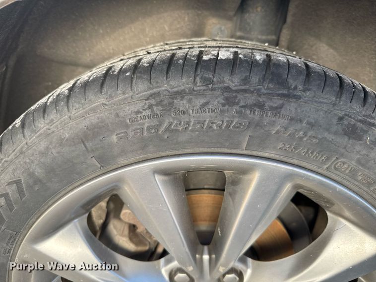 image for item DX3894 2016 Chrysler 200 S 