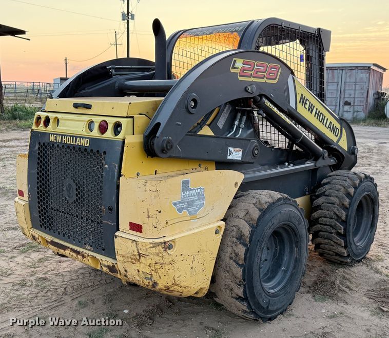 image for item DX5753 2018 New Holland L228 skid steer loader