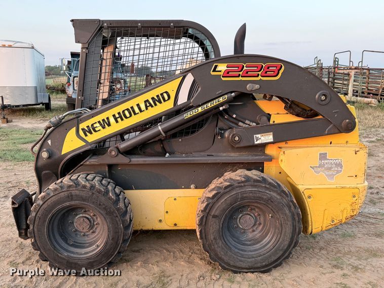 image for item DX5753 2018 New Holland L228 skid steer loader
