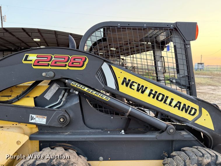 image for item DX5753 2018 New Holland L228 skid steer loader