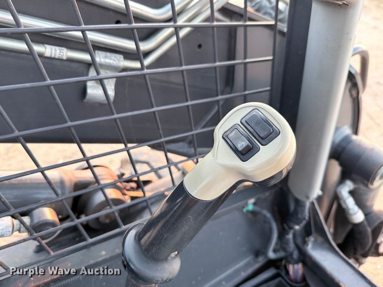 image for item DX5753 2018 New Holland L228 skid steer loader