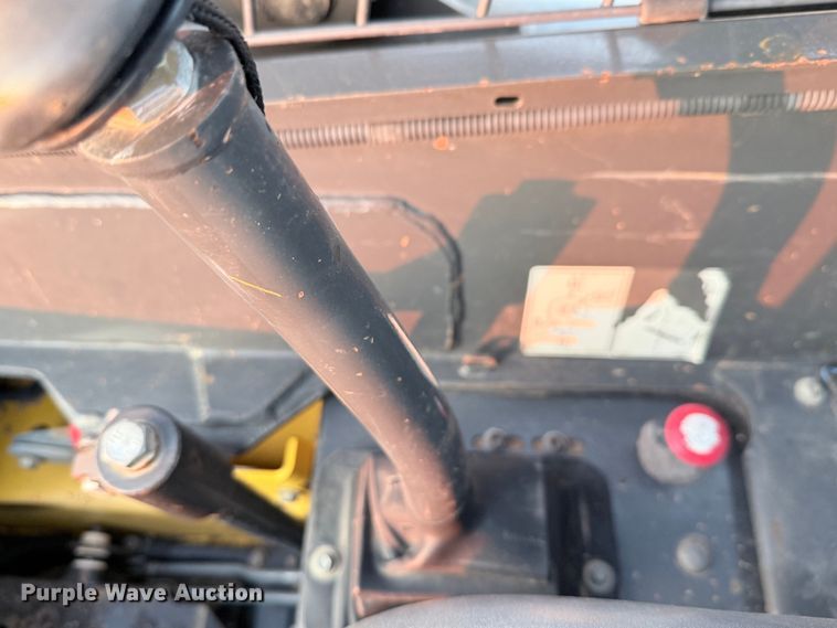 image for item DX5753 2018 New Holland L228 skid steer loader