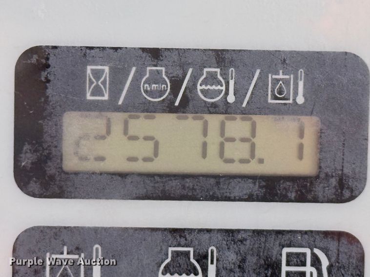 image for item DX5753 2018 New Holland L228 skid steer loader