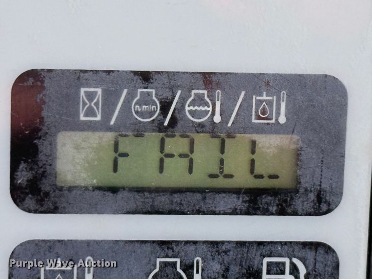 image for item DX5753 2018 New Holland L228 skid steer loader