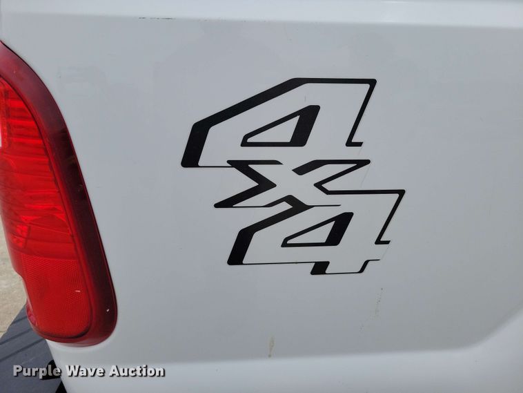 image for item DX6994 2016 Ford F250 Super Duty Crew Cab pickup truck