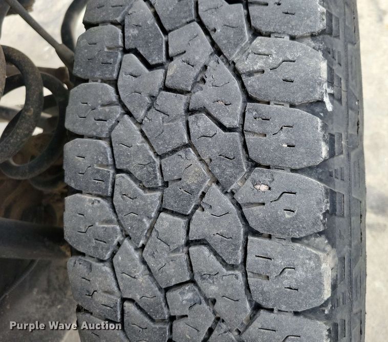 image for item DX6994 2016 Ford F250 Super Duty Crew Cab pickup truck