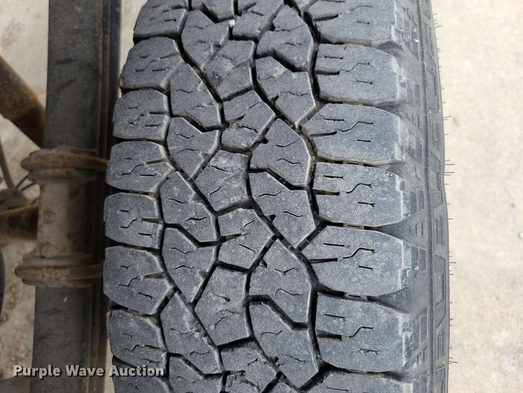 image for item DX6994 2016 Ford F250 Super Duty Crew Cab pickup truck