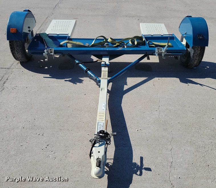 image for item DX7419 2006 Stehl Tow car dolly