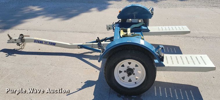 image for item DX7419 2006 Stehl Tow car dolly