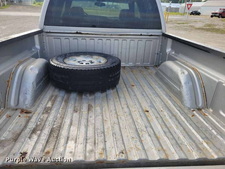 image for item DX7428 2006 Chevrolet  Silverado 1500 Crew Cab pickup truck