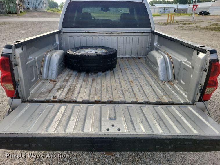 image for item DX7428 2006 Chevrolet  Silverado 1500 Crew Cab pickup truck