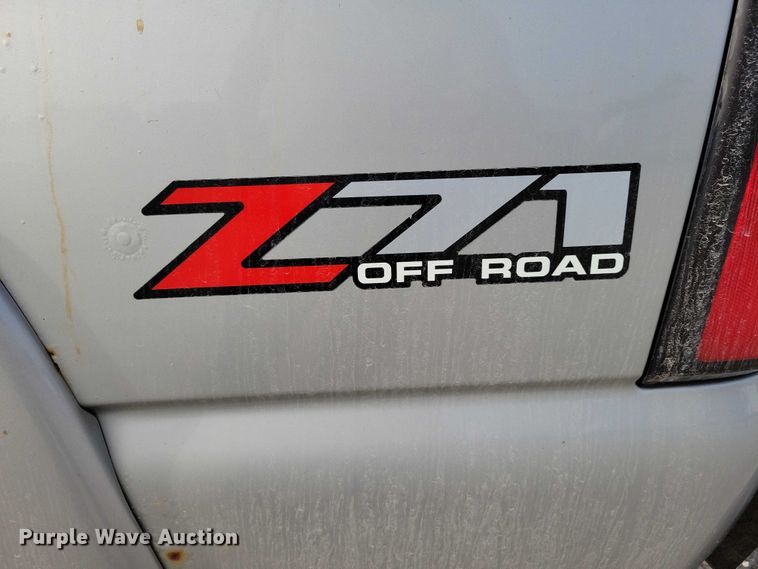 image for item DX7428 2006 Chevrolet  Silverado 1500 Crew Cab pickup truck