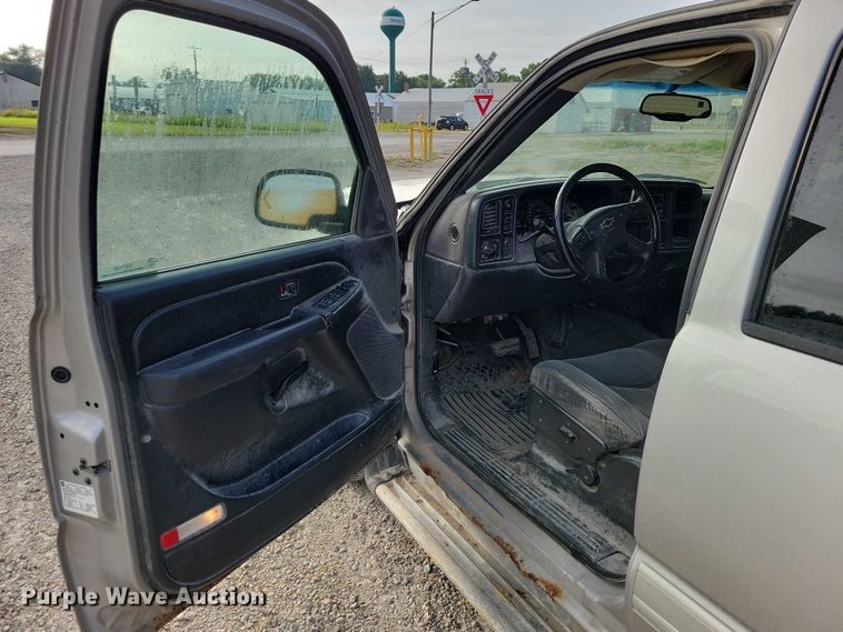 image for item DX7428 2006 Chevrolet  Silverado 1500 Crew Cab pickup truck