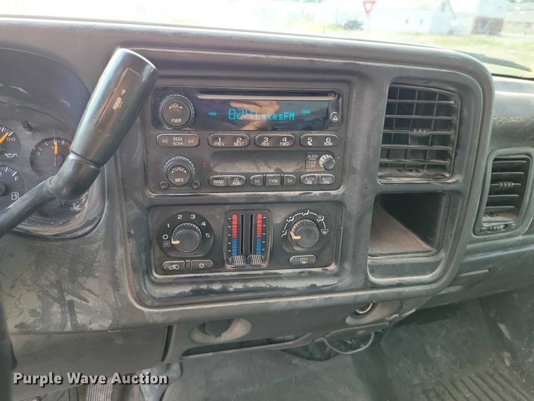 image for item DX7428 2006 Chevrolet  Silverado 1500 Crew Cab pickup truck