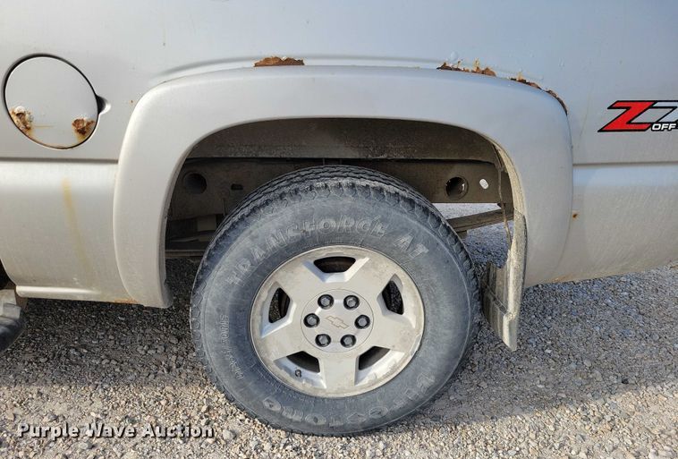 image for item DX7428 2006 Chevrolet  Silverado 1500 Crew Cab pickup truck