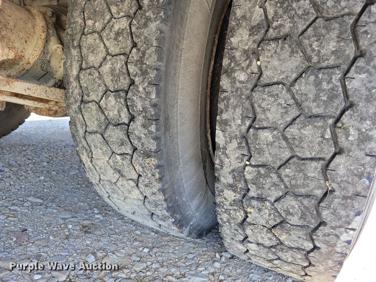 image for item DX7454 2013 IC Corporation Integrated CE S school bus