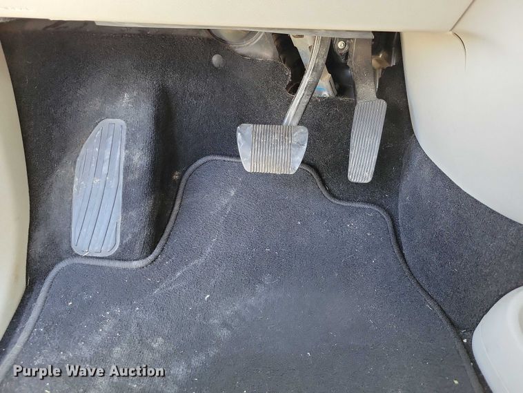 image for item DX7456 2018 Chrysler Pacifica van