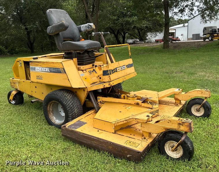 image for item DY0457 Hustler 4400 lawn mower