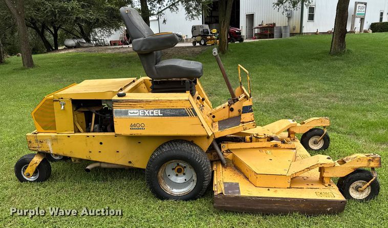 image for item DY0457 Hustler 4400 lawn mower