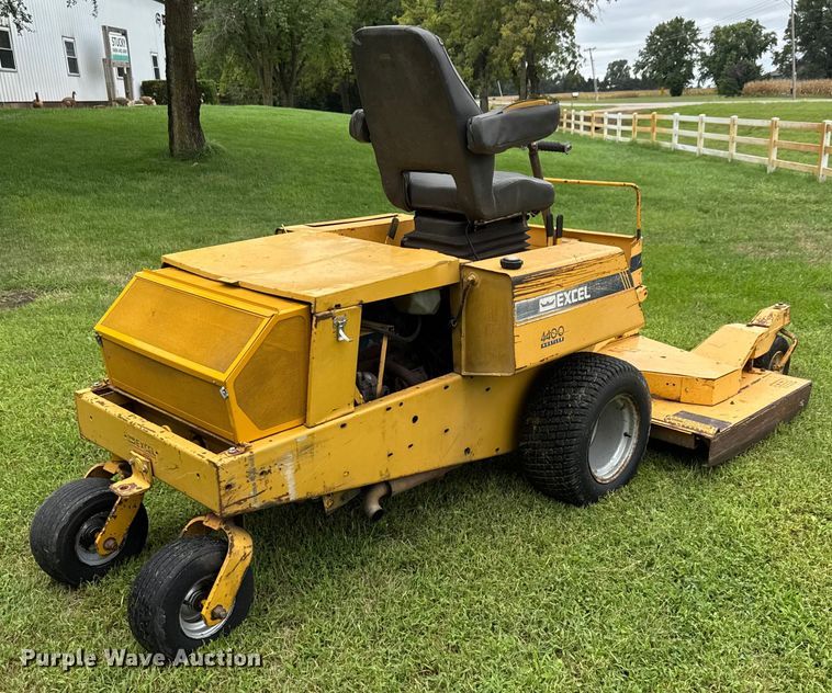 image for item DY0457 Hustler 4400 lawn mower