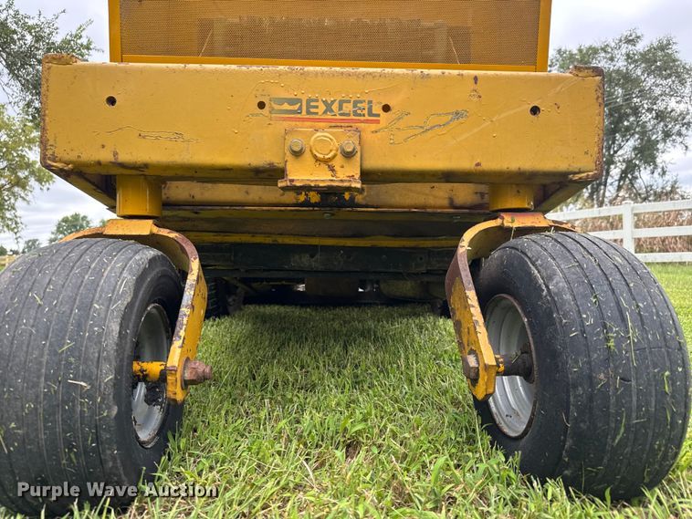 image for item DY0457 Hustler 4400 lawn mower