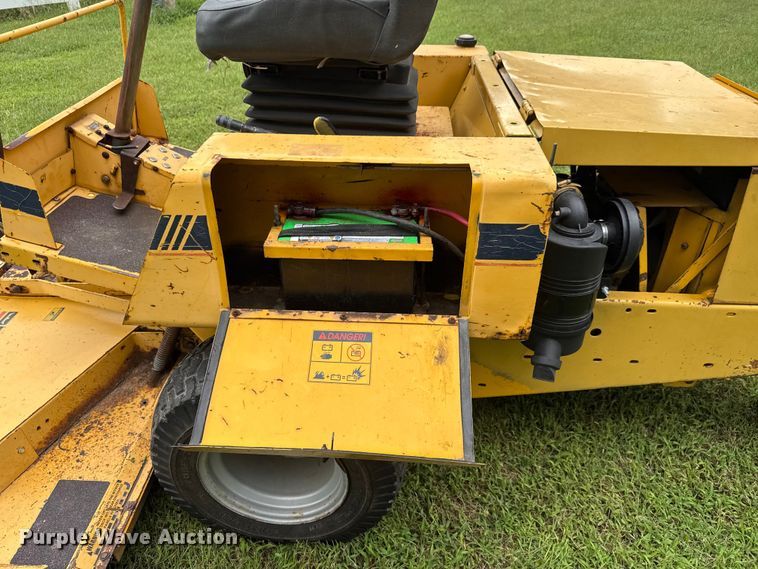 image for item DY0457 Hustler 4400 lawn mower