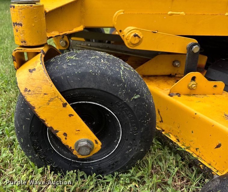 image for item DY0458 Hustler Fastrak SD ZTR lawn mower