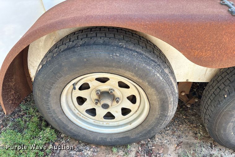 image for item DY0869 2019 Wells Cargo enclosed cargo trailer