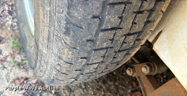 image for item DY0869 2019 Wells Cargo enclosed cargo trailer