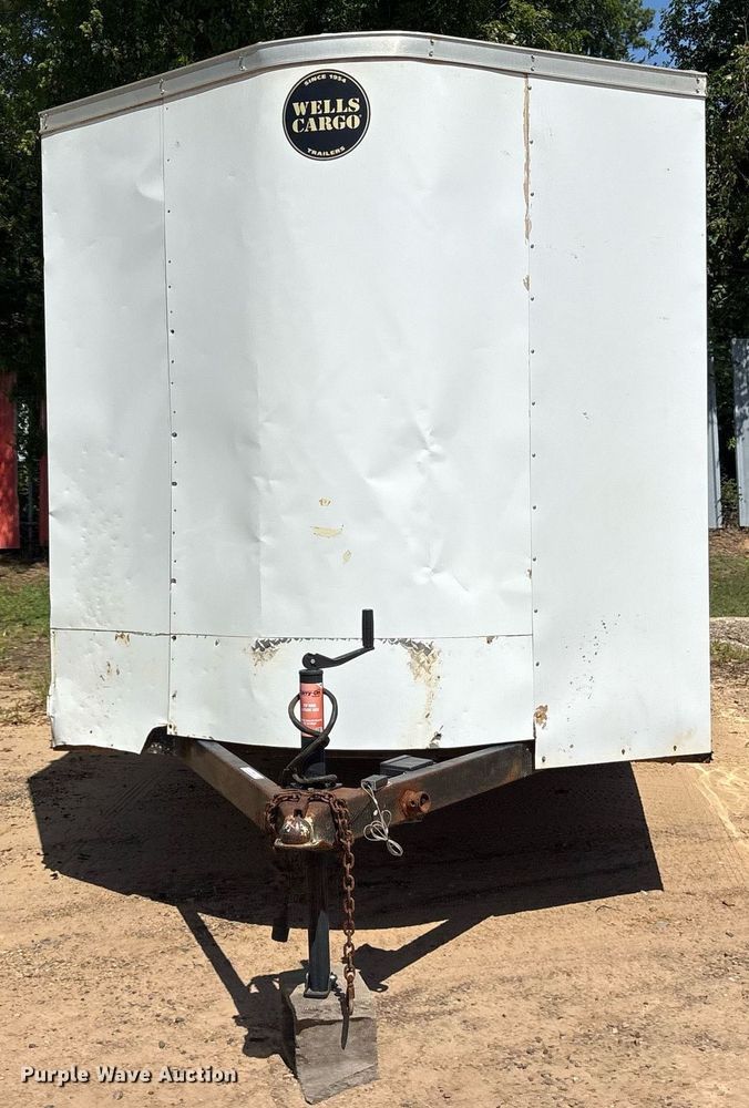 image for item DY0870 2019 Wells cargo enclosed cargo trailer