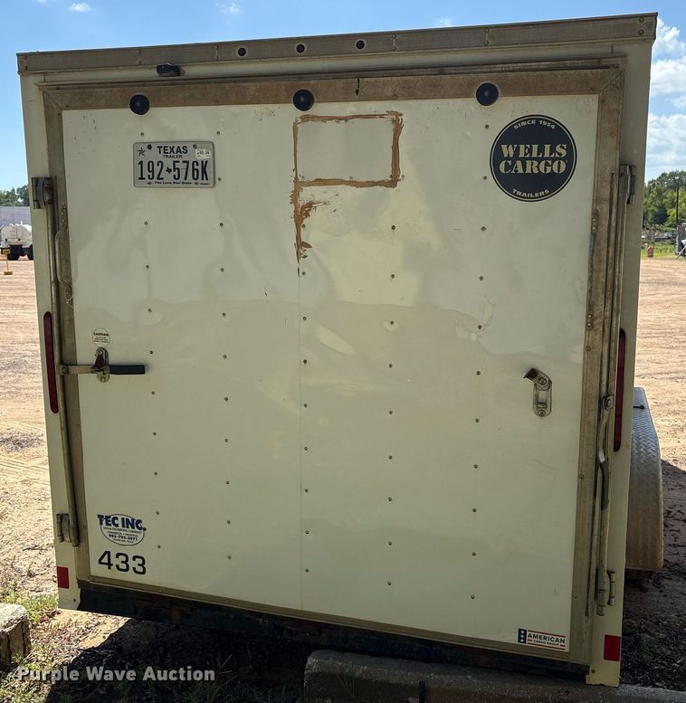 image for item DY0870 2019 Wells cargo enclosed cargo trailer