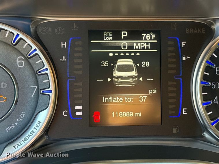 image for item DY0923 2015 Chrysler 200 