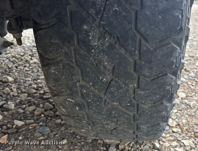 image for item DY0947 2019 Ford F250 Super Duty SuperCab utility bed pickup truck