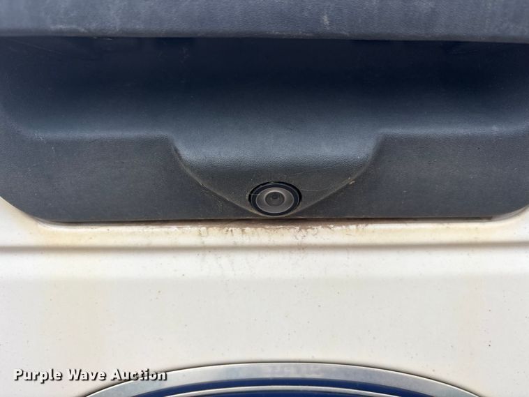 image for item DY0950 2018 Ford F150 SuperCab pickup truck