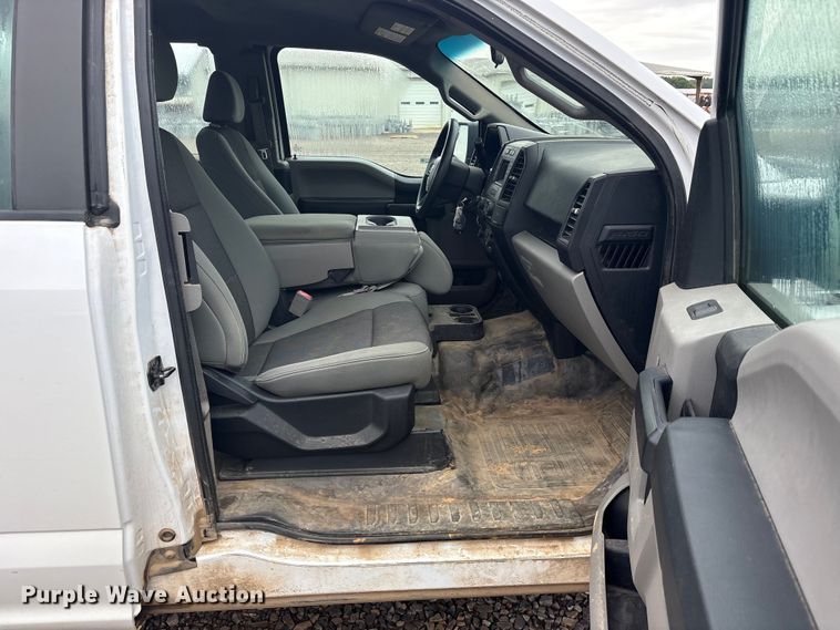 image for item DY0950 2018 Ford F150 SuperCab pickup truck