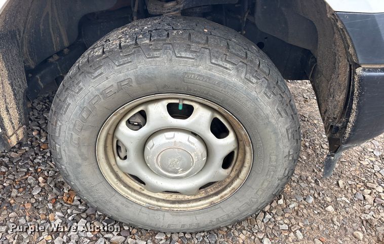 image for item DY0950 2018 Ford F150 SuperCab pickup truck