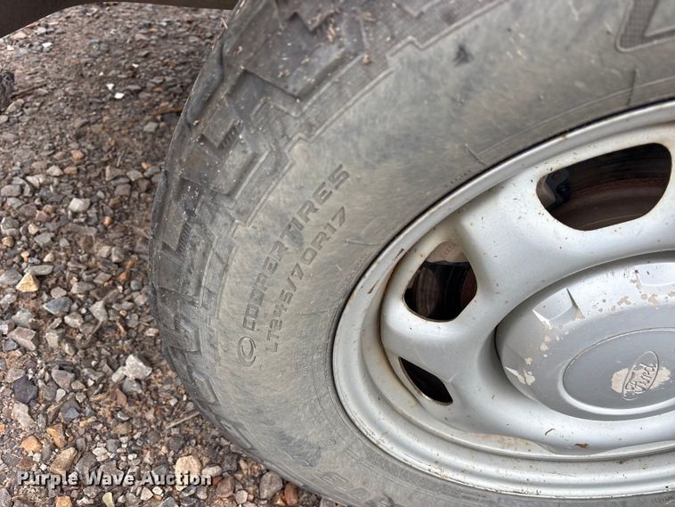 image for item DY0950 2018 Ford F150 SuperCab pickup truck