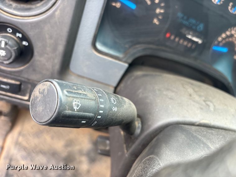 image for item DY0951 2014 Ford F150 SuperCab pickup truck