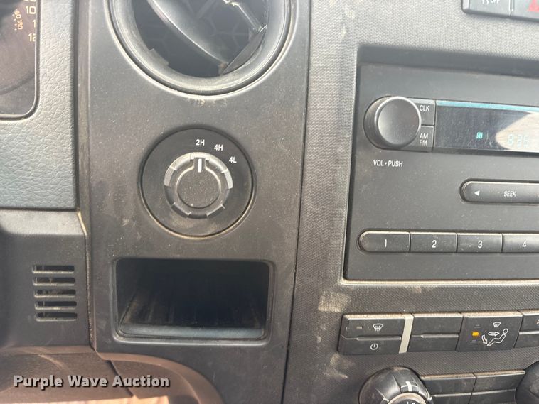 image for item DY0951 2014 Ford F150 SuperCab pickup truck