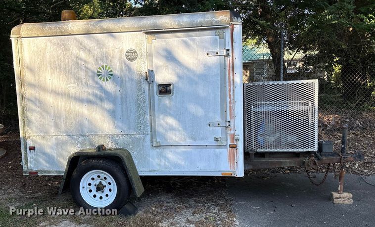 image for item DY0957 1992 Wells Cargo enclosed cargo trailer