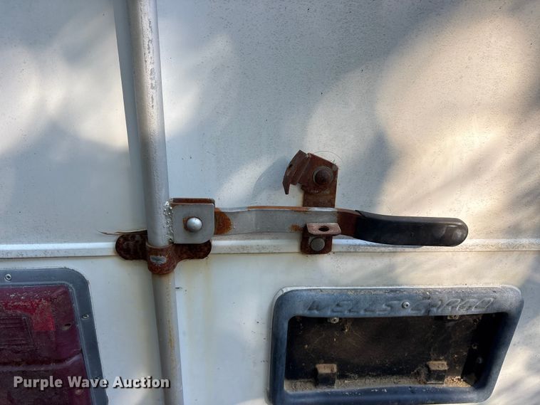 image for item DY0957 1992 Wells Cargo enclosed cargo trailer