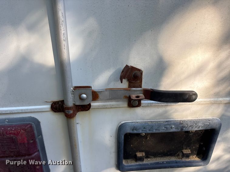 image for item DY0957 1992 Wells Cargo enclosed cargo trailer