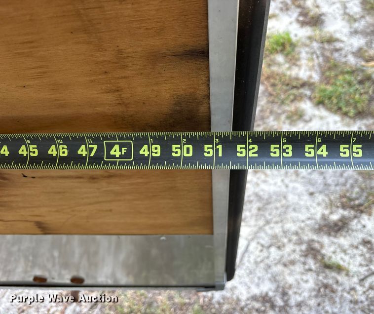 image for item DY0957 1992 Wells Cargo enclosed cargo trailer