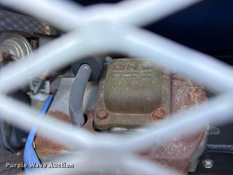 image for item DY0957 1992 Wells Cargo enclosed cargo trailer