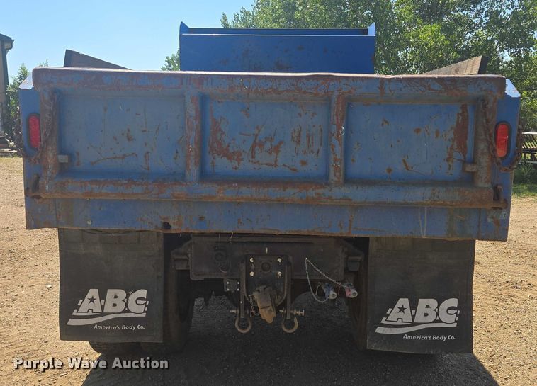 image for item DY1113 1990 Ford F700 Crew Cab dump truck