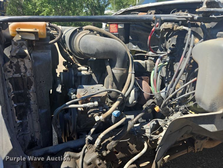 image for item DY1113 1990 Ford F700 Crew Cab dump truck